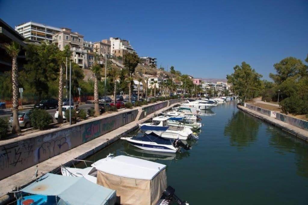 Lovely,Central, Spacious 2-Bedrooms Apartment Pireus Exteriör bild